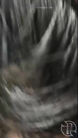 乱伦网站 超牛大神带坏兄弟乱伦小表妹+ 乱伦 极品教师大姨子后续2带着大姨子车震 截图4