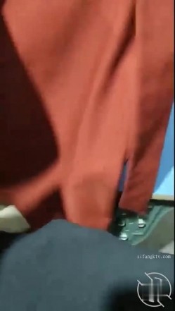 乱伦网站 超牛大神带坏兄弟乱伦小表妹+ 乱伦 极品教师大姨子后续2带着大姨子车震 截图9
