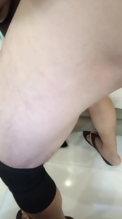 勾搭远房婊妹，浴室内强行扒光，已经迫不及待了黑丝高跟小诱惑，沙发前口交大鸡巴，多体位蹂躏爆草呻吟 截图4