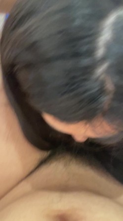 北京石景山第四位女主，被逼着喝尿，女主都哭了，口交达人上线，口活已经炉火纯青，大肉棒用力插进肥美的大屁股 截图13