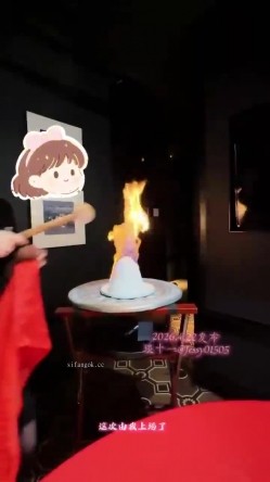 极品巨臀模特女神【琰十一】最新付费福利，穷人女神富人母狗，高端美女疯狂性爱享乐 截图11