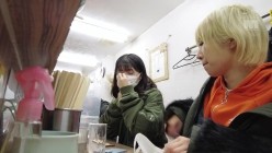 MIAA-626 女子会してるお宅にM男くんが突撃参加！ お泊り女子会で夕方から朝がくるまで一日中犯●れて小悪魔中出しされる！ 乙アリス 森日向子 截图9