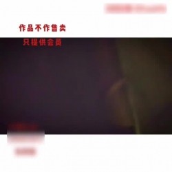 最新顶级重磅稀缺顶臀系列三人围猎把女神顶哭，28部高颜美女 截图12