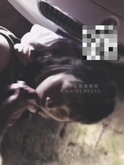 武汉富二代泡良大神「Y先生」推特约炮实录，部分女主微露脸，跑车外口交后入啪啪，欲求不满少妇3P，边欣赏AV边做爱！ 截图16