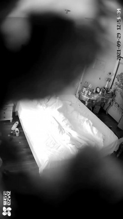 萤石云欣赏大中午青年男女开房滚床单长发美女身材真好全程主动女上搞完了还给擦擦鸡巴上粘的淫水 截图7