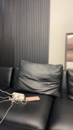 极品御姐【玩你很难吗】美乳诱惑 美腿丝袜 道具抽插 后入暴操 自慰喷尿 爽的不行 截图1