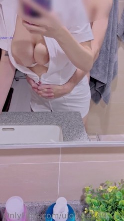 巨乳骚货『李葵』最新性爱订阅私拍 与炮友激情做爱 爆奶前后一晃一晃 爆浆内射 截图5