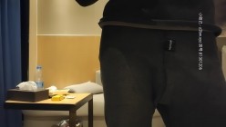 一屌探花_啪啪极品美女差点翻车_女的说被一个叫文轩的偷拍过，惊险刺激 截图5