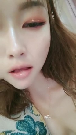 美女少妇网上勾引网友家里啪啪 截图15