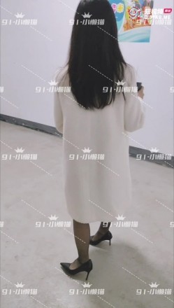 【超顶 ️绿帽大神】91小懒猫 调教母狗校花女友甄选 露出自慰取外卖惊呆小哥 共享极品娇媚女友 越漂亮越反差会玩 截图3