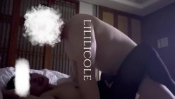 专泡良家大神『LILILICOLE』翘臀骚货一边穿着高跟黑丝一边女上摇摆，只需躺着据能享受全自动炮架服务 截图10