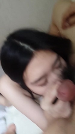 高端原创淫妻私密群内部福利美女如云 截图3