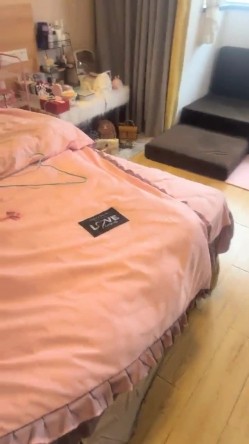 【玺玺玺玺玺】，密码房，双飞大神，极品女神们，室内道具，户外公厕无套，极致体验必看 截图4