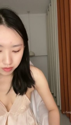 重磅！兄弟们！最正宗校花来啦，【麻辣香锅】，大学生，完美身材，阴毛这么旺盛欲望强烈 截图1