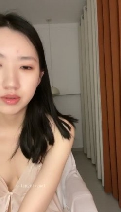 重磅！兄弟们！最正宗校花来啦，【麻辣香锅】，大学生，完美身材，阴毛这么旺盛欲望强烈 截图10