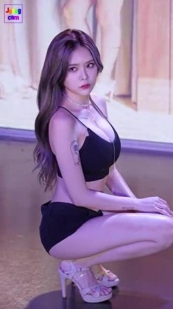热传LPL前职业选手WE大舅子前妻【金提莫】女团成员下海一步步火力全开最后赤裸裸露壁道具自慰 截图7