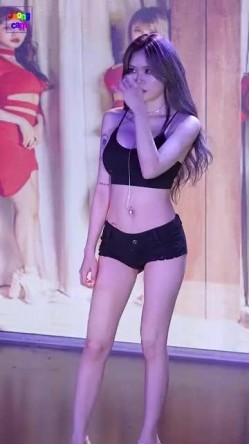 热传LPL前职业选手WE大舅子前妻【金提莫】女团成员下海一步步火力全开最后赤裸裸露壁道具自慰 截图10