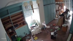 ️【破解摄像头】性瘾少妇频繁自慰 每月高达二十次！ 截图13