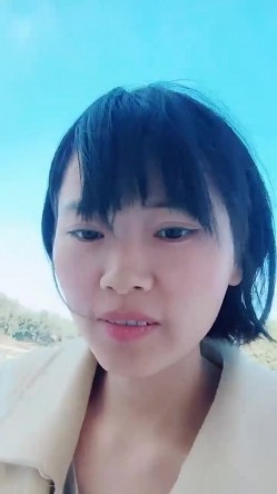 【艳艳子】山村反差少妇~!!无套啪啪~操到怀孕~三个月~~！家里车库偷偷播~自慰怕发现，农村集市，别有风味！ 截图9