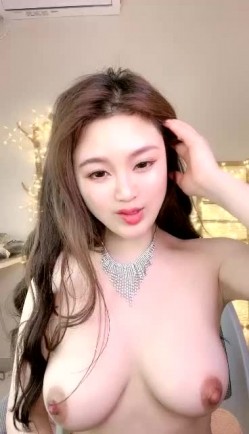 烈焰女神--E罩杯-舞魅娘 ️瑜伽老师下海，只为赚更多钱还债，不得了不得了，裸舞劲霸诱惑！ 截图3