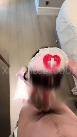 桩机男遇上性感窈窕大长腿！国产高质量情侣「小鱼饭馆」付费资源 截图12
