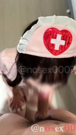 桩机男遇上性感窈窕大长腿！国产高质量情侣「小鱼饭馆」付费资源 截图14