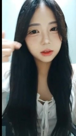 顶级BJ下海-卧蚕小网红【soeun】福利私拍，约啪自慰反差舔食吸茎艹穴抽插相当火爆 截图10
