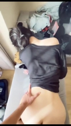 萝莉，女生身材火辣，看一眼都硬的不行，女生很欲，声音美妙，对白真实。不可多得的优质真实约炮视频 截图3