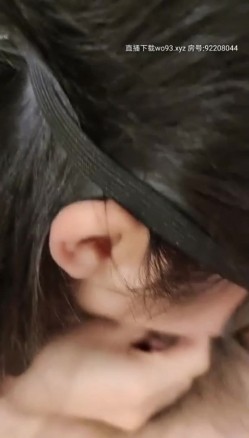 英语老师『艾达』被校长SM 狗链小皮鞭乳夹调教小母狗 认真舔主人肉棒求内射 截图5