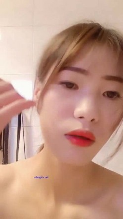 全新裸贷第二期部分逾期妹子裸拍自慰视频其中有几个气质颜值美女 截图14