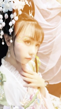 稀有露脸 高端ACG业界女神爆机少女 喵小吉 古装汉服《花间集》诱人胴体美不胜收 古代青楼达官贵人的玩物 截图1