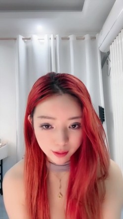 绿播舞蹈系尤物【无虞】顶级完美身材 狂跳抖音热门歌曲 奶子时不时的蹦出来相当的哇塞 截图11