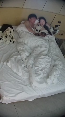 酒店偷拍腰细腿长粉雕玉琢女友上位骑乘姿势超级风骚 截图14