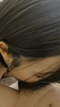 超多漂亮淫妹淫妻淫女友啪啪口交甄选 双凤争屌 口爆裹射 淫荡啪啪 完美露脸 口爆啪啪篇 截图14