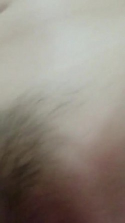 劲爆核弹！高端泄密流出超级漂亮温文儒雅大美女 贾雯 淫靡媚态吃肉棒和男友啪啪啪 淫水都流了一滩87P1V 截图3