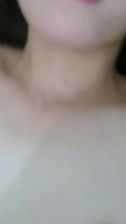 劲爆核弹！高端泄密流出超级漂亮温文儒雅大美女 贾雯 淫靡媚态吃肉棒和男友啪啪啪 淫水都流了一滩87P1V 截图15