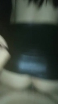 ️怀化的夫妻俩，私拍性生活流出 ️，阿姨真带劲，笔挺修长的模特腿，操起来白浆多 截图3