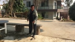 天花板露出狂人御姐【cikaimoon】付费，更大胆直接，当着老农的面直接脱光 截图11