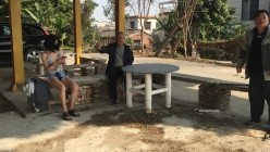 天花板露出狂人御姐【cikaimoon】付费，更大胆直接，当着老农的面直接脱光 截图16