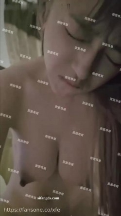 超顶级淫妻，【圈圈】，最新付费私拍，本期直接露脸，和粉丝车震，约单男大学生3P，好刺激 截图11