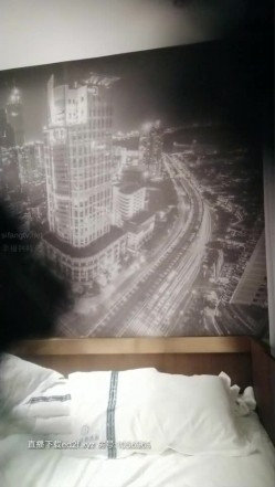 【偷情的刺激】专攻各种少妇 女的不知道偷拍啪啪时很享受，开干一分多钟女的居然高潮了 截图16