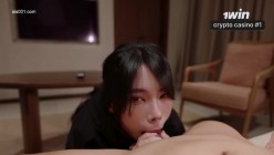 漂亮大奶美眉Miuzxc 身材丰满黑丝长腿猛吃大吊上位骑乘啪啪打桩抽搐尿尿狂喷 被小哥无套输出内射粉穴 截图8