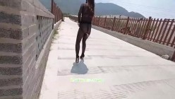 推特火爆淫荡翘臀骚母狗【芬姬夏妓】公园露出调教野战潮喷大号道具紫薇淫水泛滥 截图9