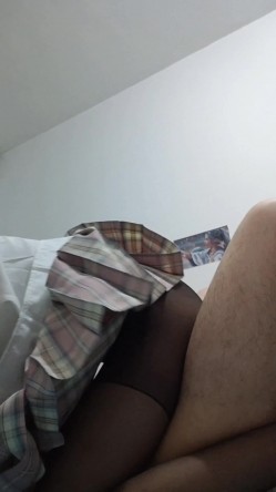 ️【云盘高质露脸泄密】，大眼睛嘟嘟唇，反差婊【诺崽】出租房与男友大玩性爱自拍，情趣制服各种花样，玩的激情 截图12