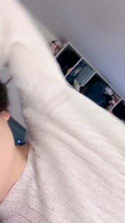 顶级名媛女神 初下海 【小妲己】 小蛮腰 大长腿 露脸 劲爆热歌裸舞 万里挑一 好美 截图6