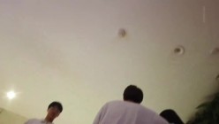 商城跟随偷窥跟男友逛街的眼镜小姐姐 皮肤白皙 性感大屁屁 截图16