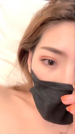颜值不错黄发妹子双人啪啪秀 口交抽擦拨开丁字裤上位骑坐大力猛操 截图6