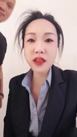 【泡泡马】白领御姐~! 白皙身材~户外刺激车震~无套啪啪 截图12