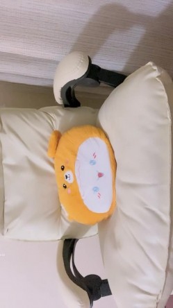 撸管推荐！极品 小妮子又来啦【娅儿】巨乳翘臀~道具狂震 截图12