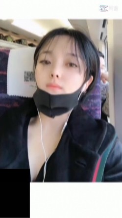 上海一流反差婊高颜健身美女咸蛋小姐与私教换女友4P 截图1